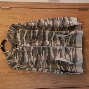 Torrid Camo zippered hooded Sweatshirt Size 3